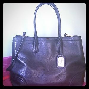 Almost new classic tote bag